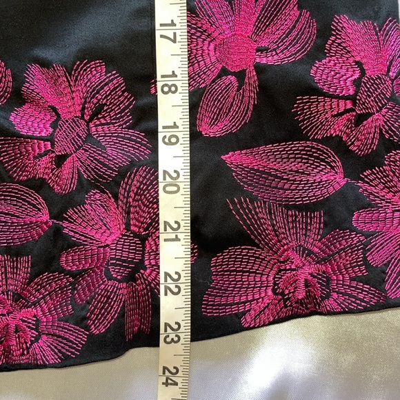 Trenz Theresa Renz Black Sateen Shawl Collar Jacket Buttons Pink Embroidery Sz M - Picture 6 of 8